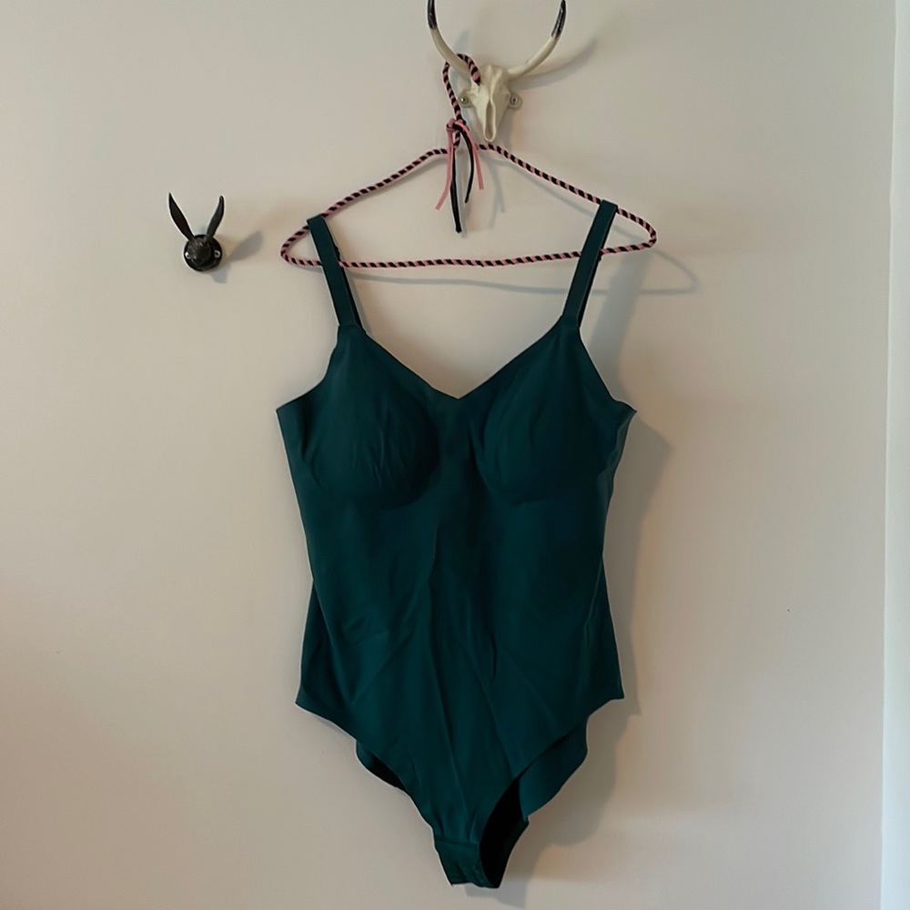 Emerald bodysuit from Knix